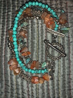 Turquoise/carnelian multi-strand bracelet.
Toggle clasp